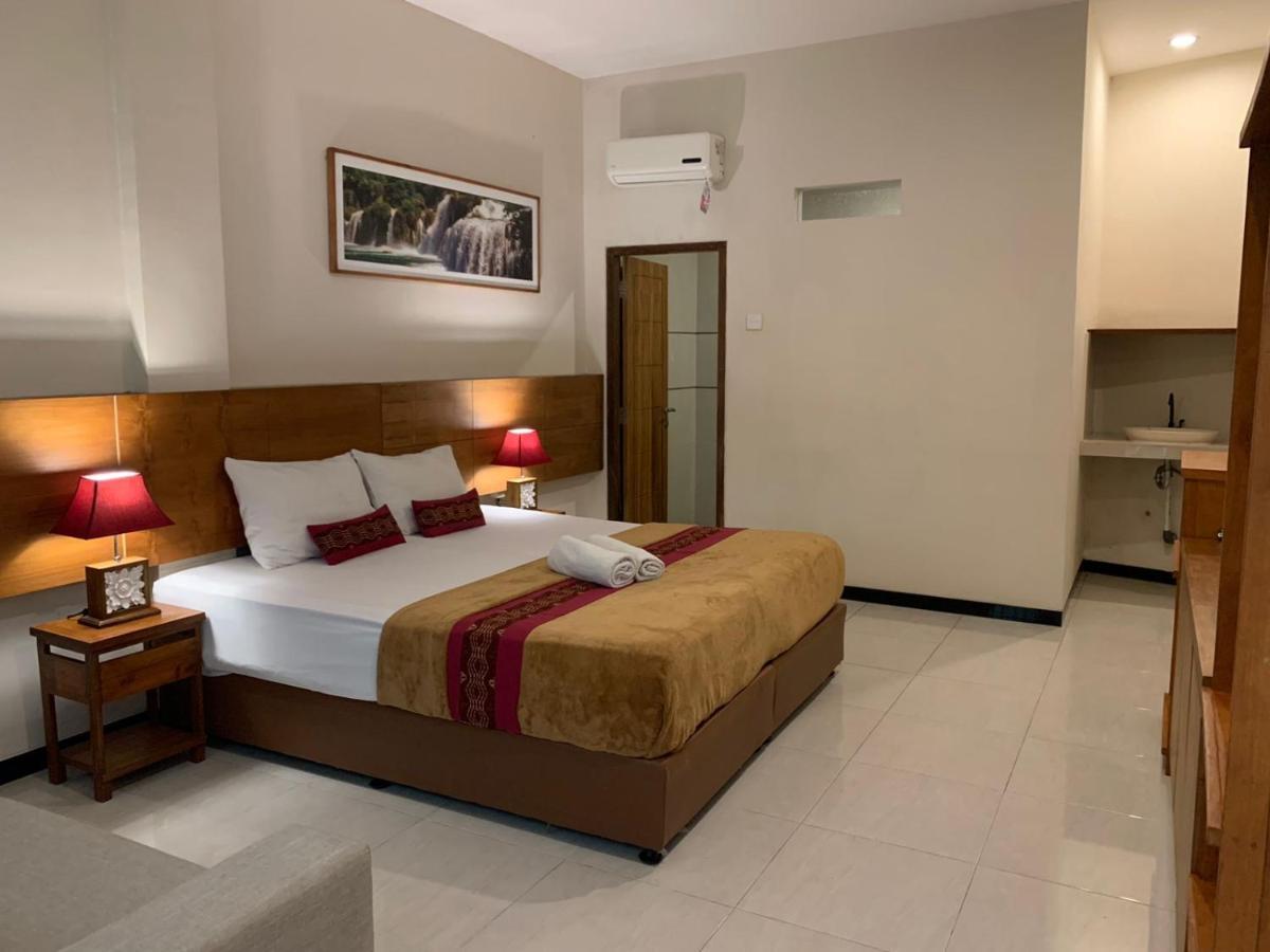 Kuta Suci Guesthouse Екстер'єр фото