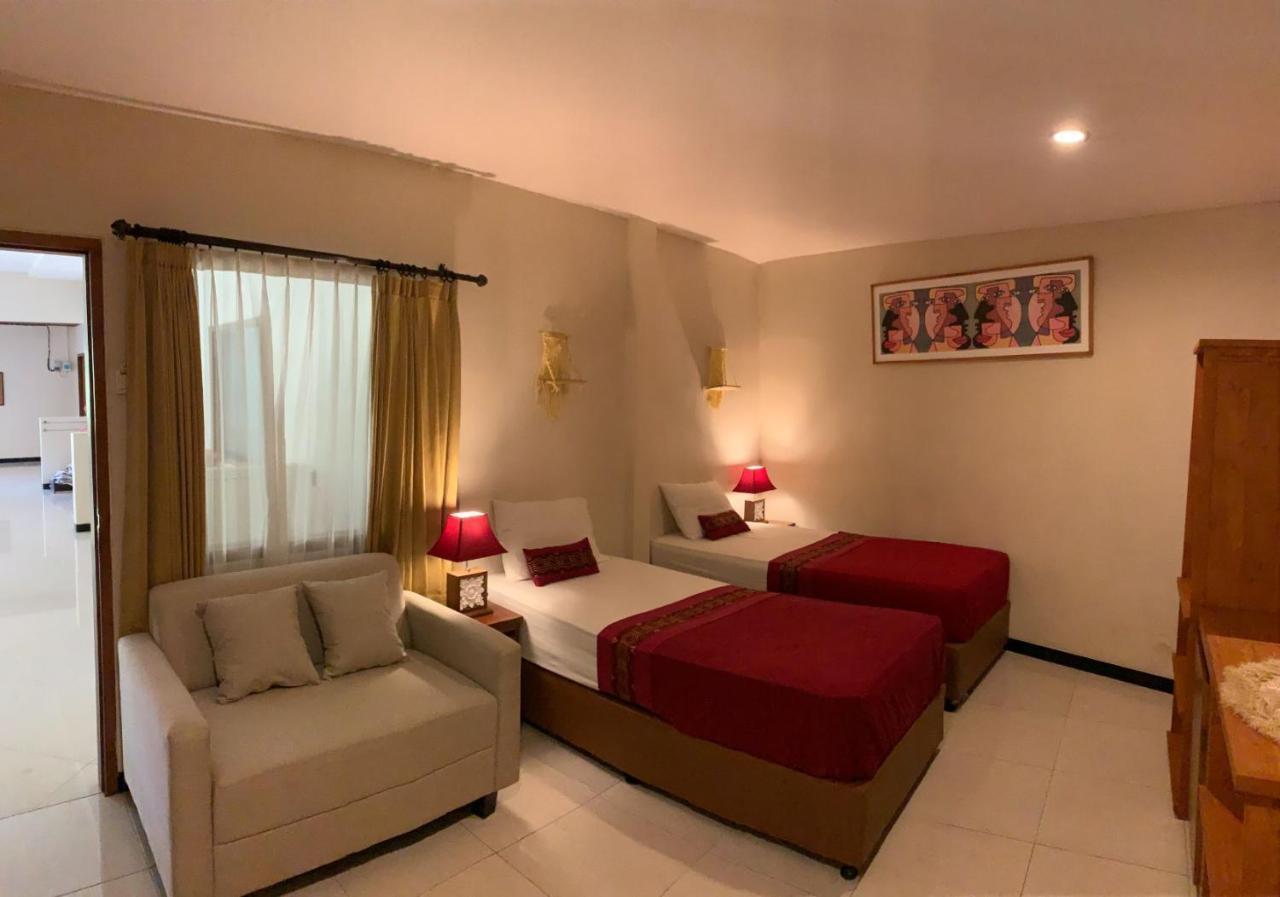 Kuta Suci Guesthouse Екстер'єр фото