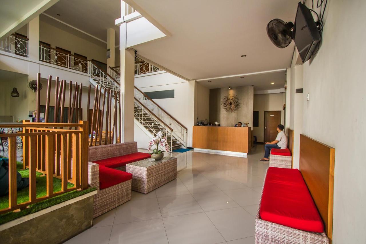 Kuta Suci Guesthouse Екстер'єр фото